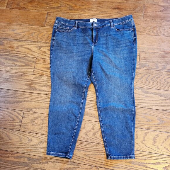 Lane Bryant like new size 24 petite jeans - Picture 1 of 4